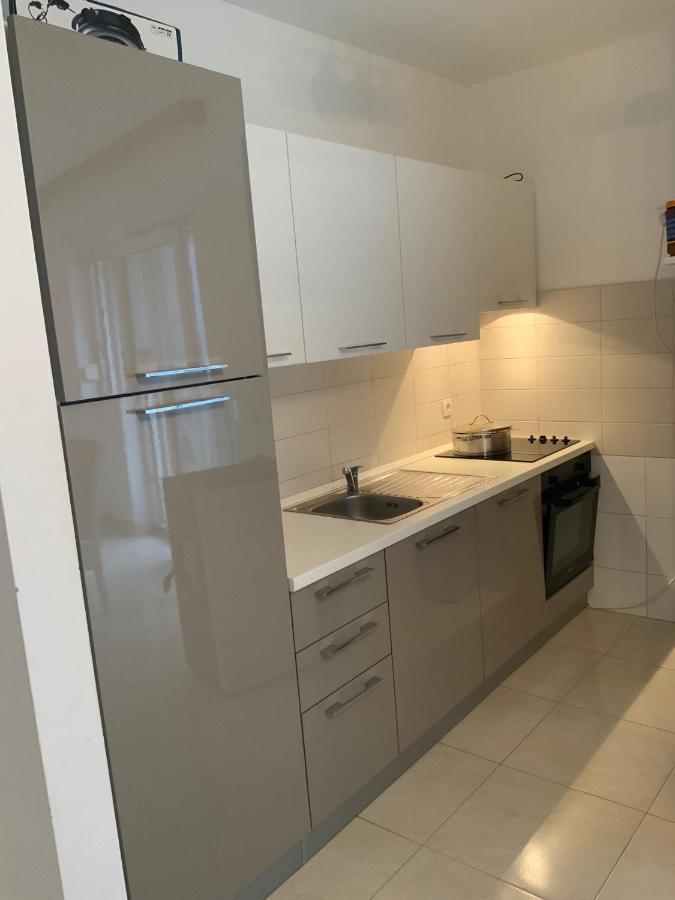 Apartman Lili Zaton  Exteriör bild